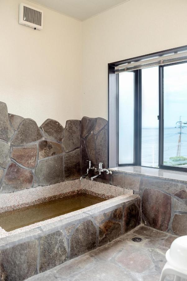 Oceanstay Shirato - Vacation Stay 74540V Kami Amakusa Exterior photo